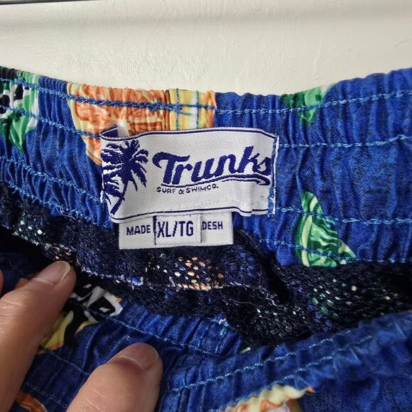 Trunks Surf & Swim Co. Swim Trunks Graphic Print Pool Beach Shorts Swimwear L - Picture 3 of 13